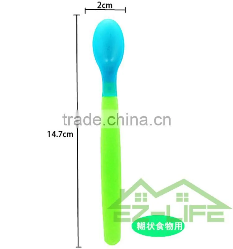 4 pcs/set ECO baby heat Temperature Sensitive silicone Color Changing spoons
