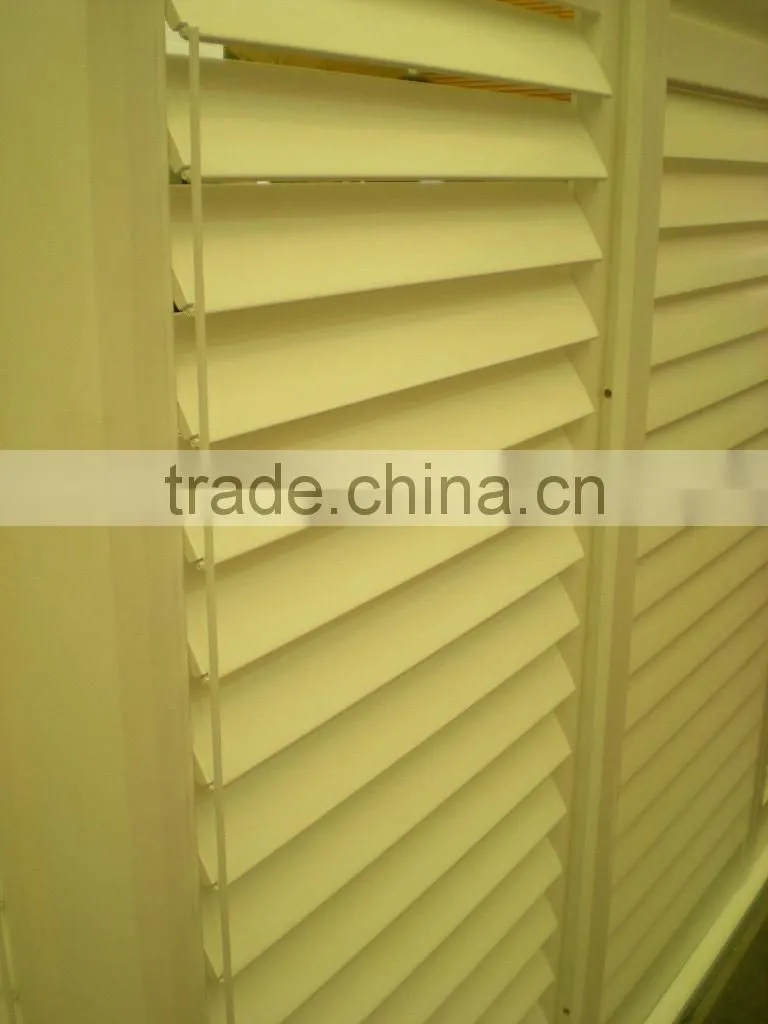 wood plantation shutter
