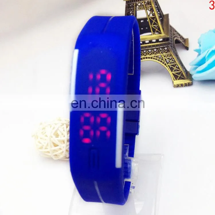 2015 new waterproof sports wrist watch kids waterproof sport watch