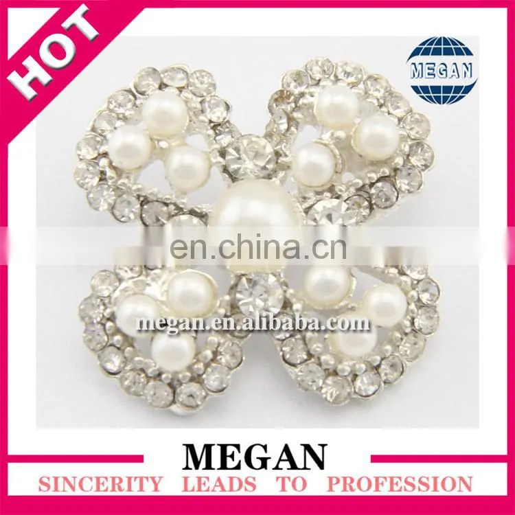 2015 wholesale charming small metal jewelry crystal rhinestone buttons for lady suit