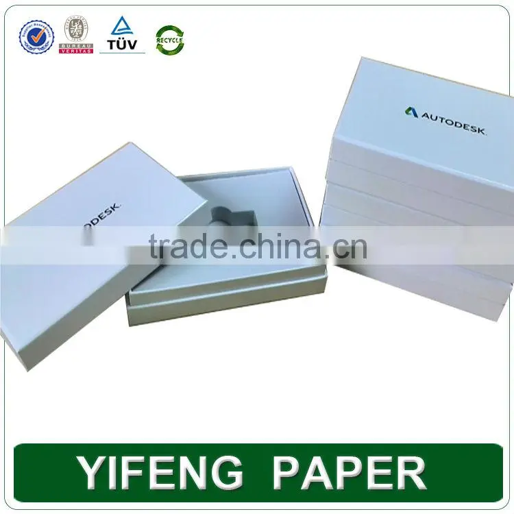 China manufacturer with lid hot stamping logo white luxury clothes storage box