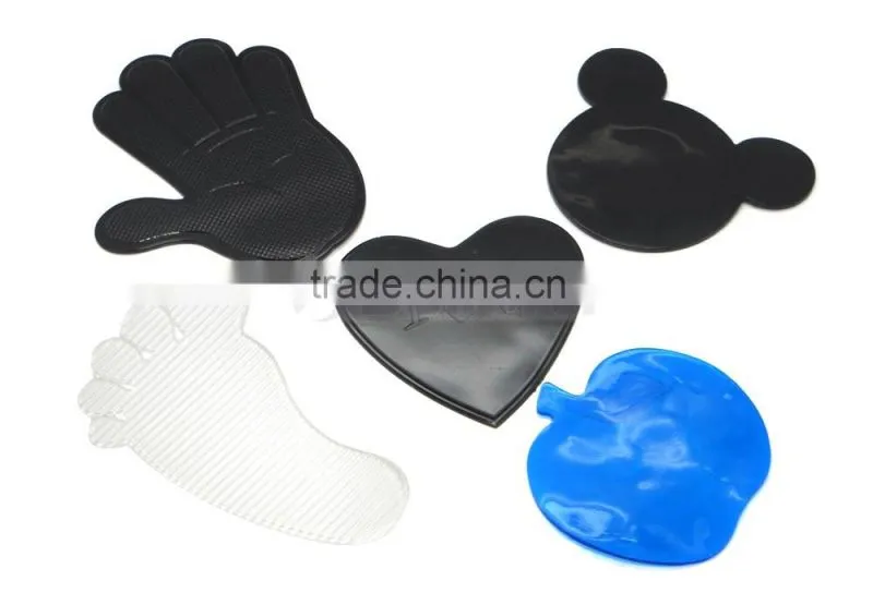 Black Color, Magic PU Gel Material Heart Shape Sticky Pad