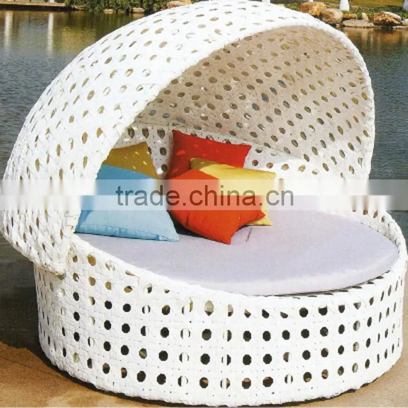 Outdoor Rattan Wicker Garden Furniture Set round sofa bed