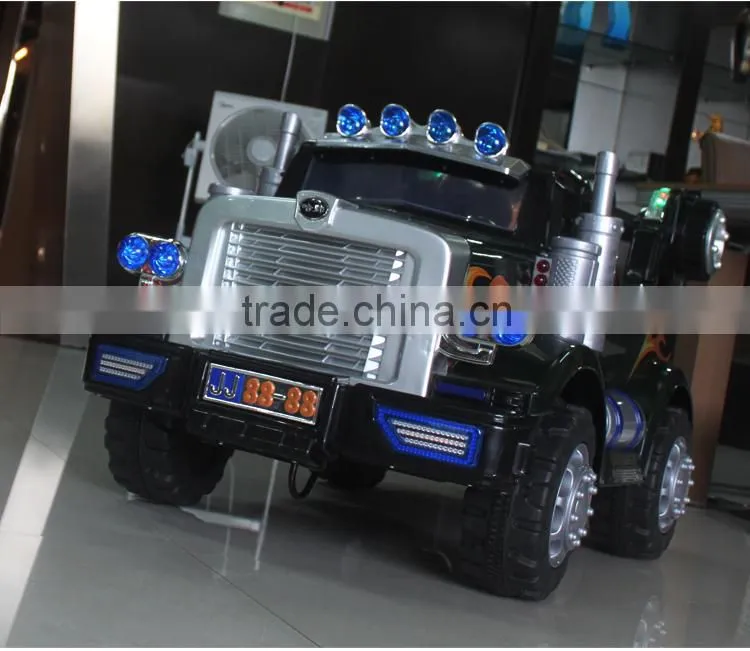 Christmas gift High quality kids ride on car with 12V battery JJ215