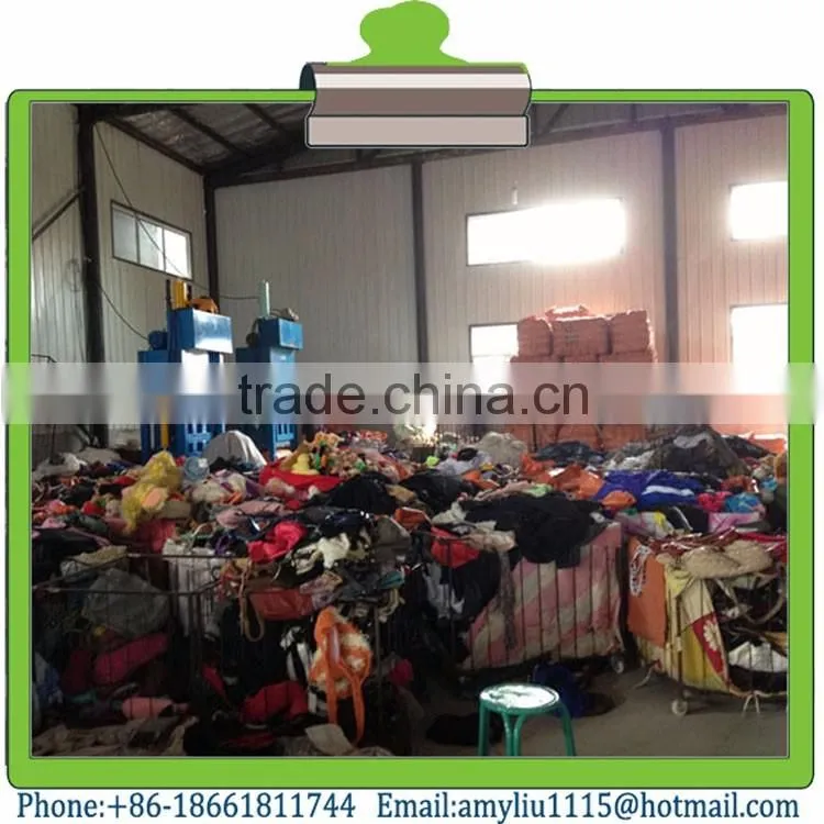 Used second hand clothes