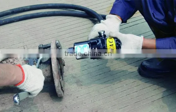 hydraulic torque wrench