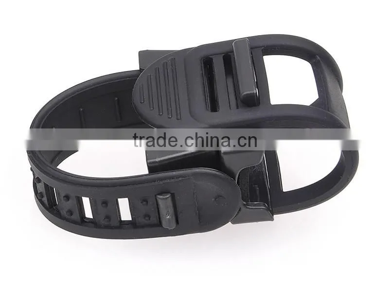 Universal Adjustable Plastic Flashlight Mount for Bicycle Wholesale
