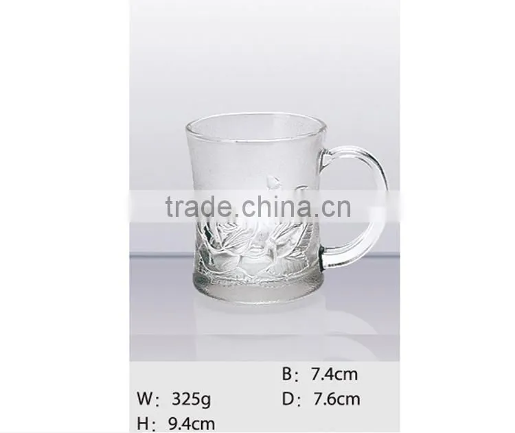 High quality glass coffee mug / tea mug / juice mug with carved flower