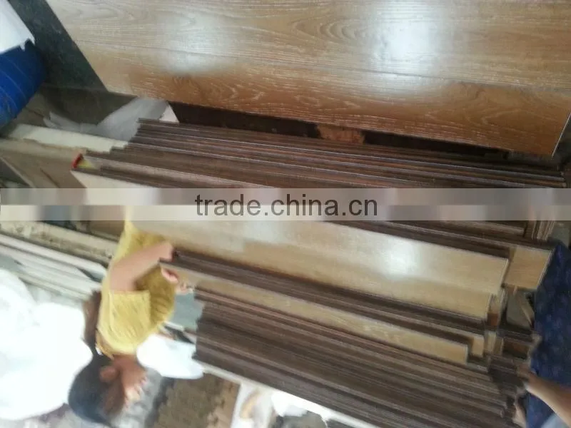 Rustic Light Wire-brushed Solid Ash Wood Flooring