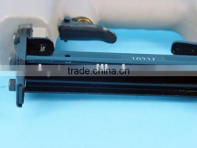 Air medium crown stapler WOC-1022J