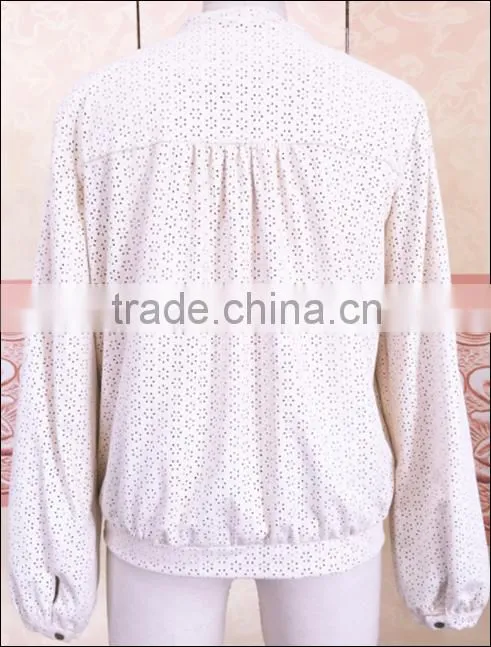 casual ladies pig suede jacket dyed color and with beautiful flower shaped hole