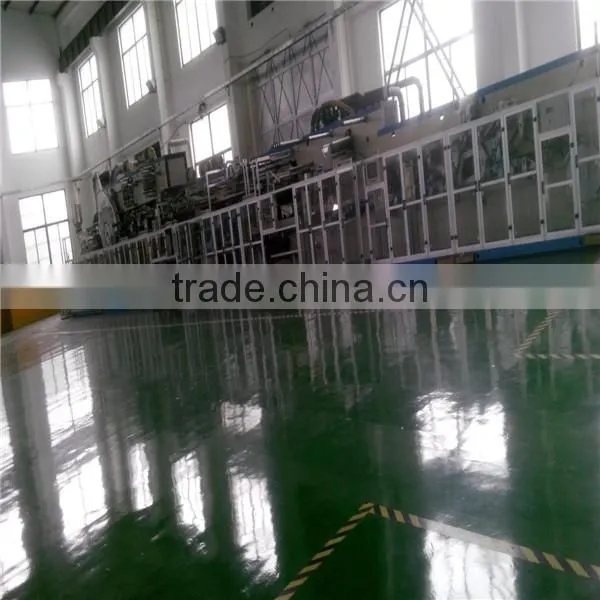 Automatic diapers manufacturing machine
