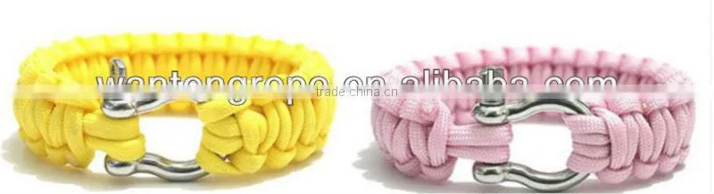 The Prerequisite Product For Outdoor Camping Survival Paracord Bracelet
