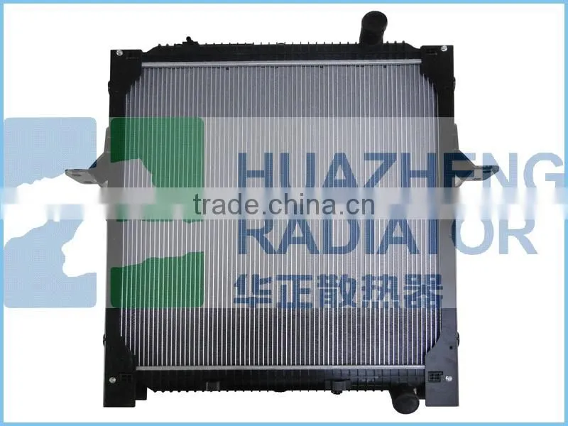 Heavy Duty Truck Plastic Tank Aluminum Core Manufacturer Auto Radiator
