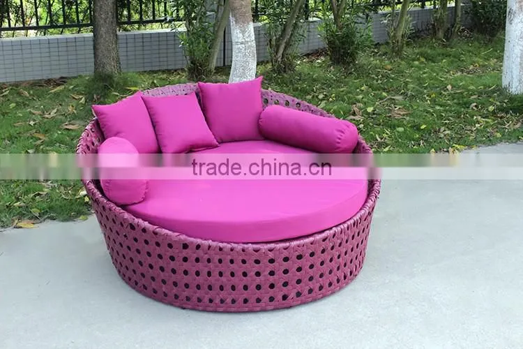 Outdoor Plastic Rattan Round Beach Sun Bed