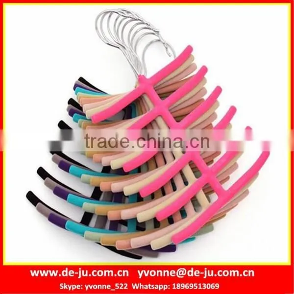 Plastic Grips Plastic Underwear Hanger