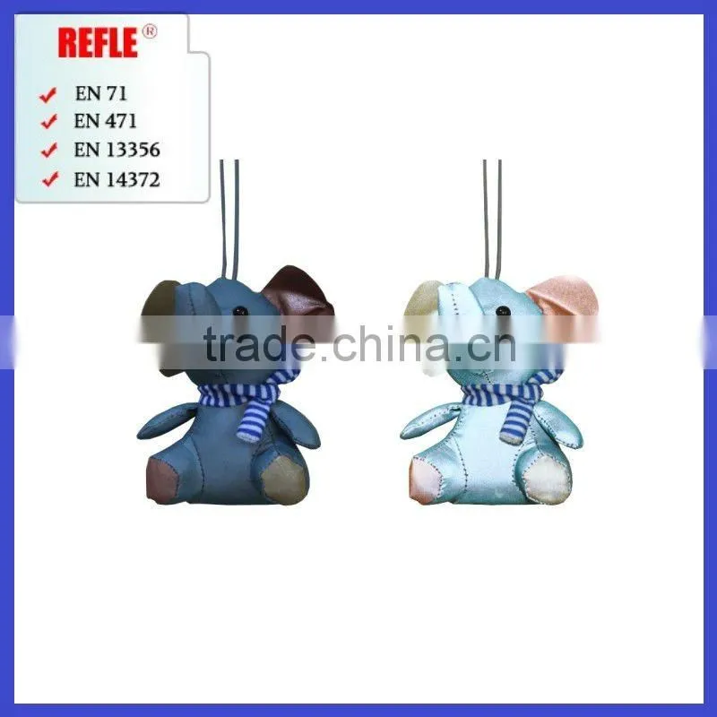 2014 reflective lion toys