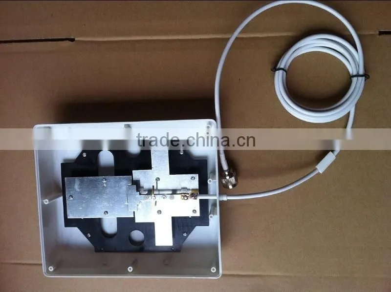 700-2700mhz Waterproof wideband outdoor antenna for 4g