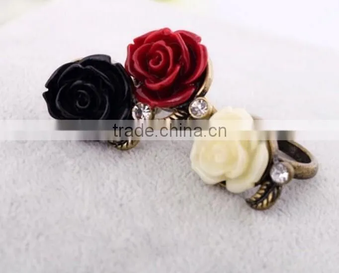 Hot-selling Fashion Lady Vintage Bronze Crystal Black Rose Flower Branch Finger Ring