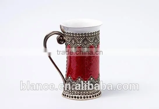 16oz Mug with Handbuilding Techniques, Ceramics and Pottery, red mug