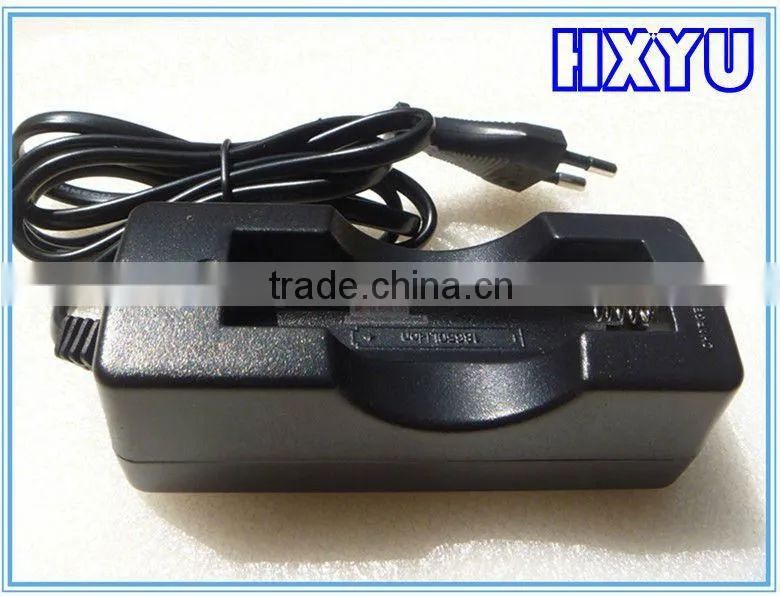 18650 Lithium 3.6V 3.7V Battery Charger with us plug