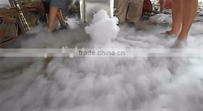 3000W Dry ice machine,stage dj fog machine,dry ice stage effect machine