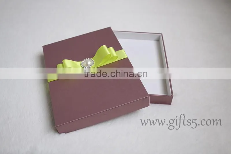 Custom Handmade Best wedding invitation boxes