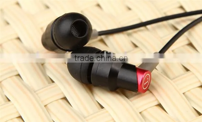 hot sell new design earphone best metal in -ear earphone with mic for mobile phone