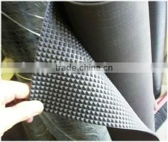 2014 New Quality pyramid rubber matting pyramind rubber floor pyramid rubber mats