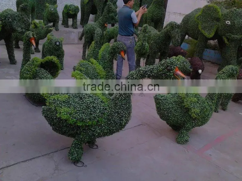 artificial decorative green sculpture simulation animal plant