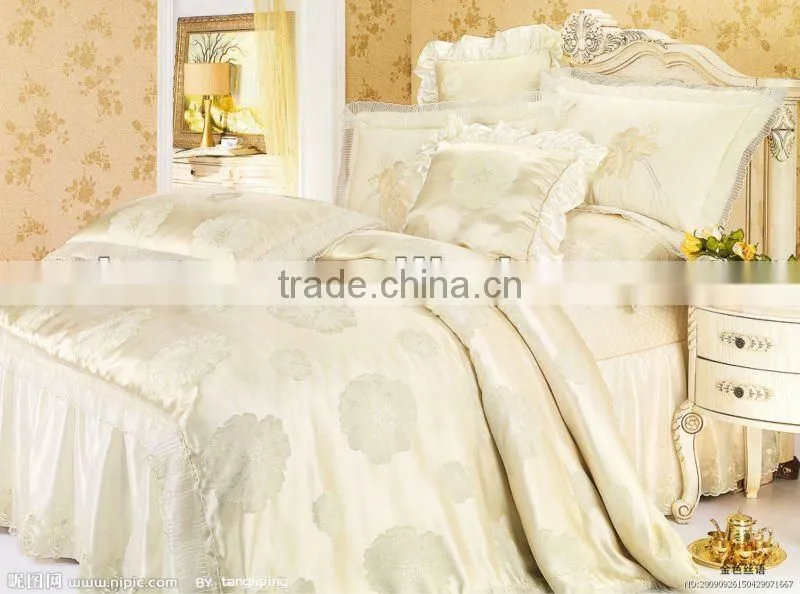 baby crib hand print dovet cover embroidered bedding set