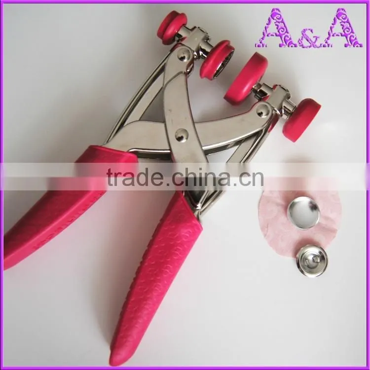 Snap fastener fabric covered button