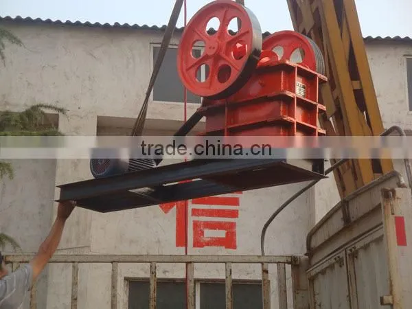 lowest price high efficiency of small jaw crusher