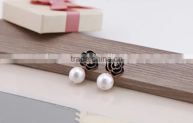White Freshwater Pearl Stud Earrings Fashion Ladies Earrings Jewelry