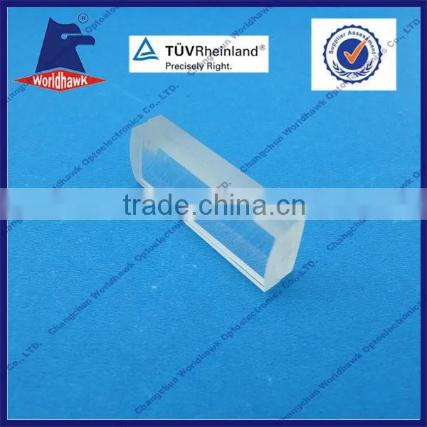 Broadband Negative Achromatic lens