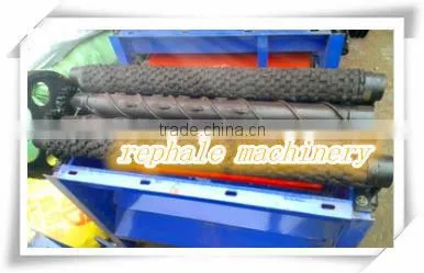 corn husk peeling machine