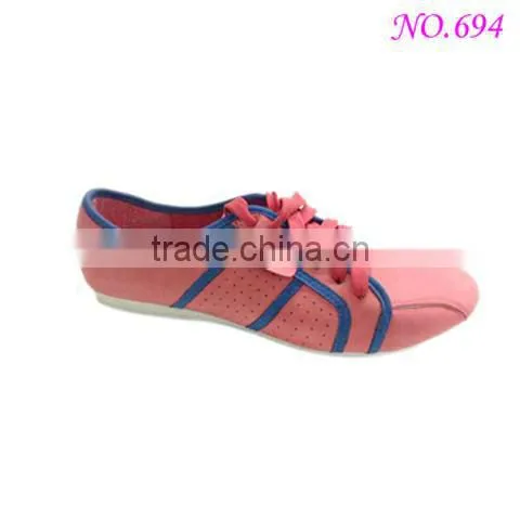 fashionable soft flat shoes for women with good quality