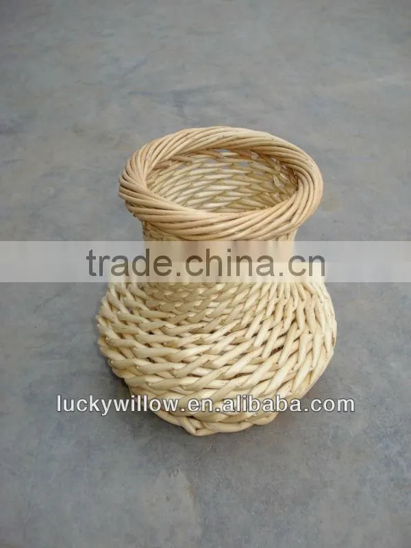 antique wicker handcrafts,vase,basekt natural wicker crafts