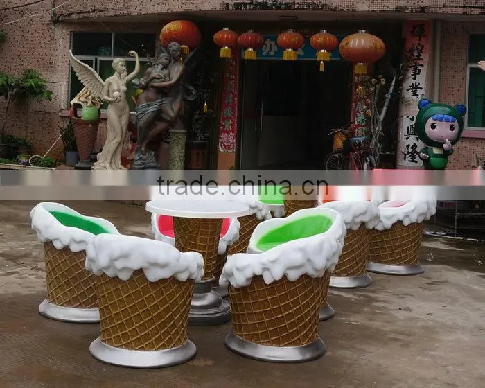 Ice cream table and chair for hotel or bar