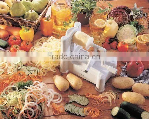 Tri Blade Plastic Spiral Fruit/Vegetable Slicer Spiralizer Bundle