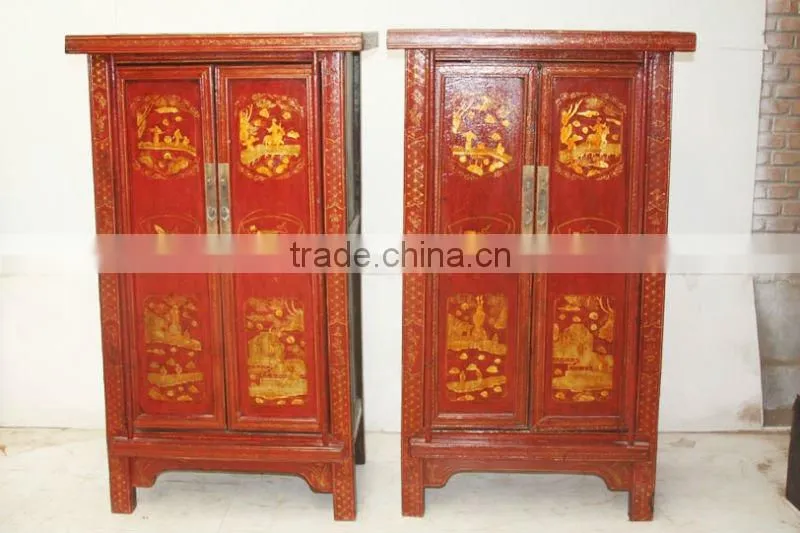 Chiese Antique Golden Painting Two Door Cabinet