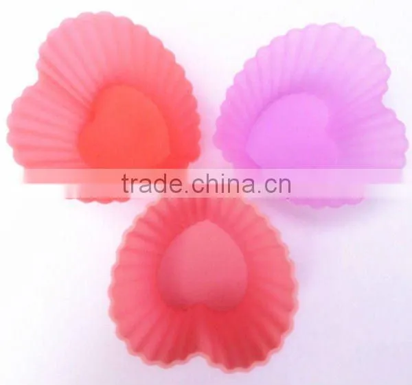 2012 hot selling silicone heart shape cake mould