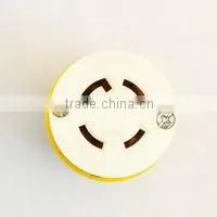 twist locking socket