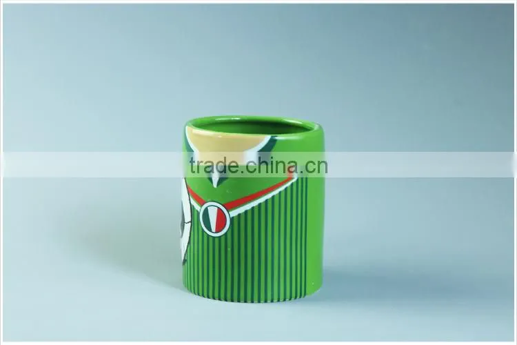wholesale red&green Ceramic Porcelain printed cup with football pattern