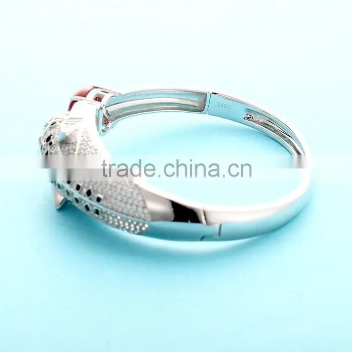 925 Sterling Silver Crystal Liod Head Bangle Bracelet SBG425W