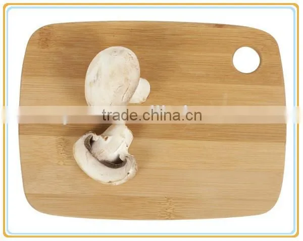Lovely Simple Mushroom Bamboo Chopping Board Set with Coin Hole