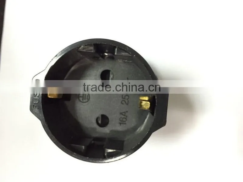 ST- 5 Germany to uk adaptor with fuse CE/LVD/EMC certificate