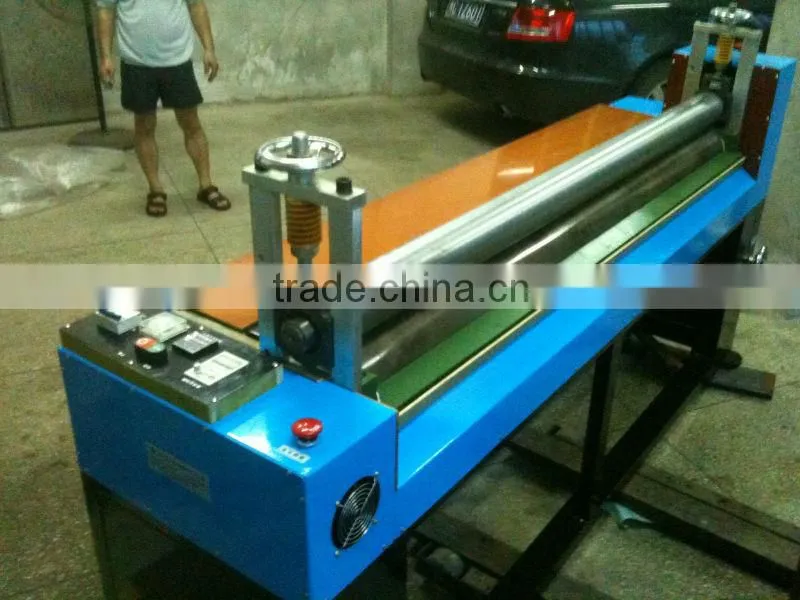 Carpet slip coating machine