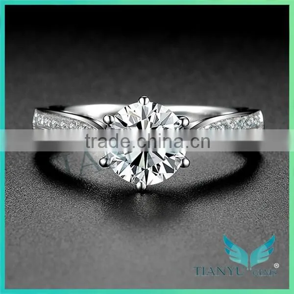 Fashion 925 Sterling Sliver Super White Moissanite Diamond Rings Engagement Ring