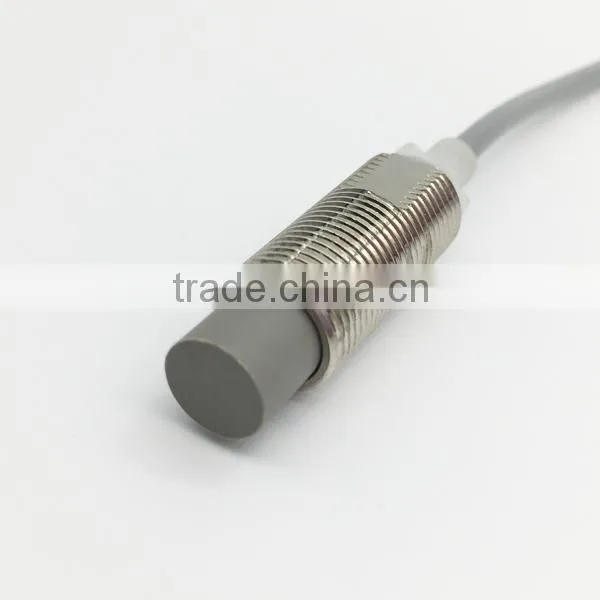M18 Inductive distance 9-11mm Proximity Transducer switch